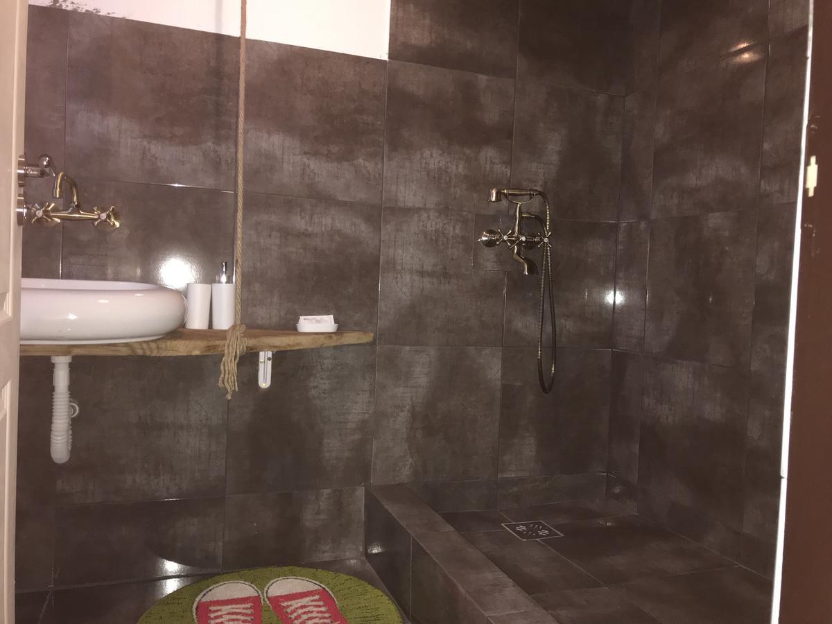 Casa Relax Hotel Valeni  Ngoại thất bức ảnh