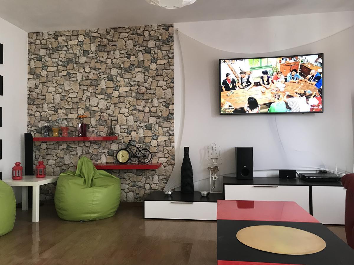 Casa Relax Hotel Valeni  Ngoại thất bức ảnh